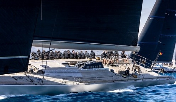 Wallycento Tilakkhana II secures first place in the IRC class at La Larga, the offshore race to Sandberg Palmavela